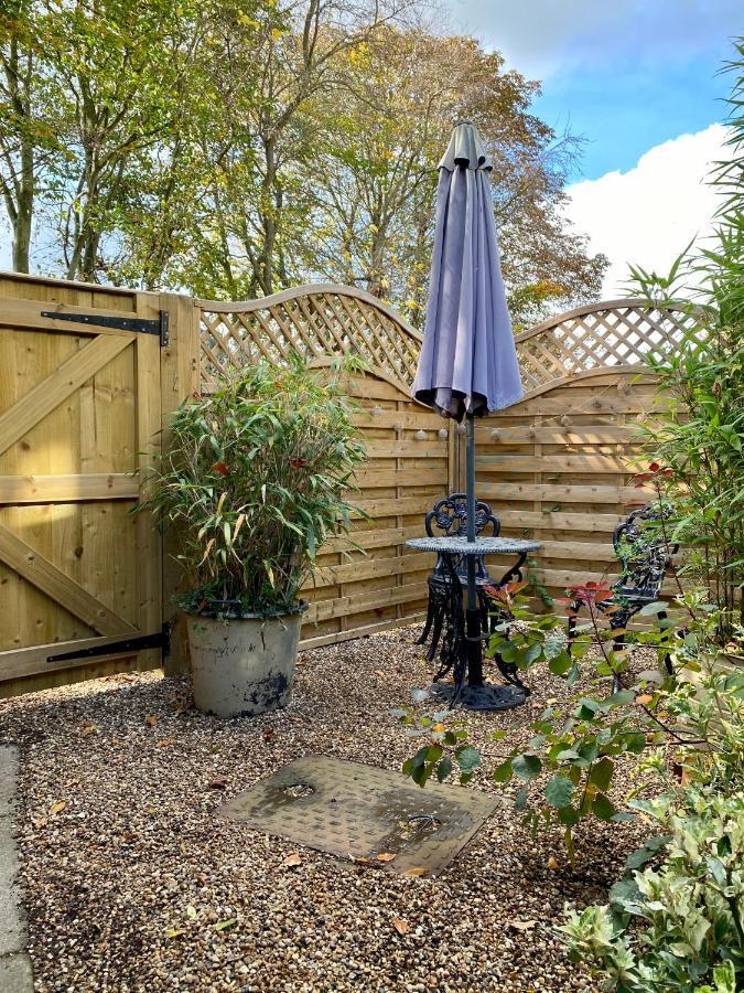 Little Limes An Adorable Little Suffolk Getaway With Outside Space Near Woodbridge Eyke Exterior photo
